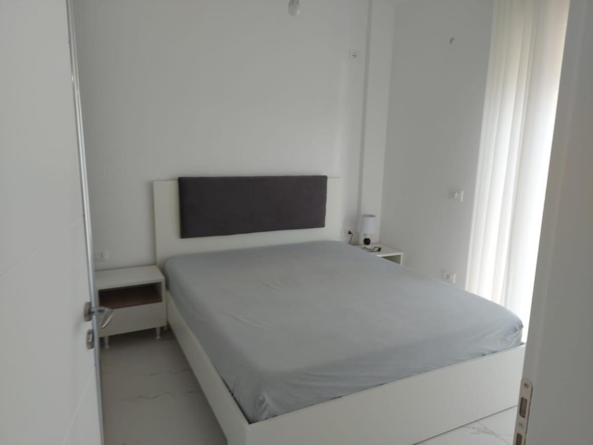 Vlorë Edan Apartments מראה חיצוני תמונה