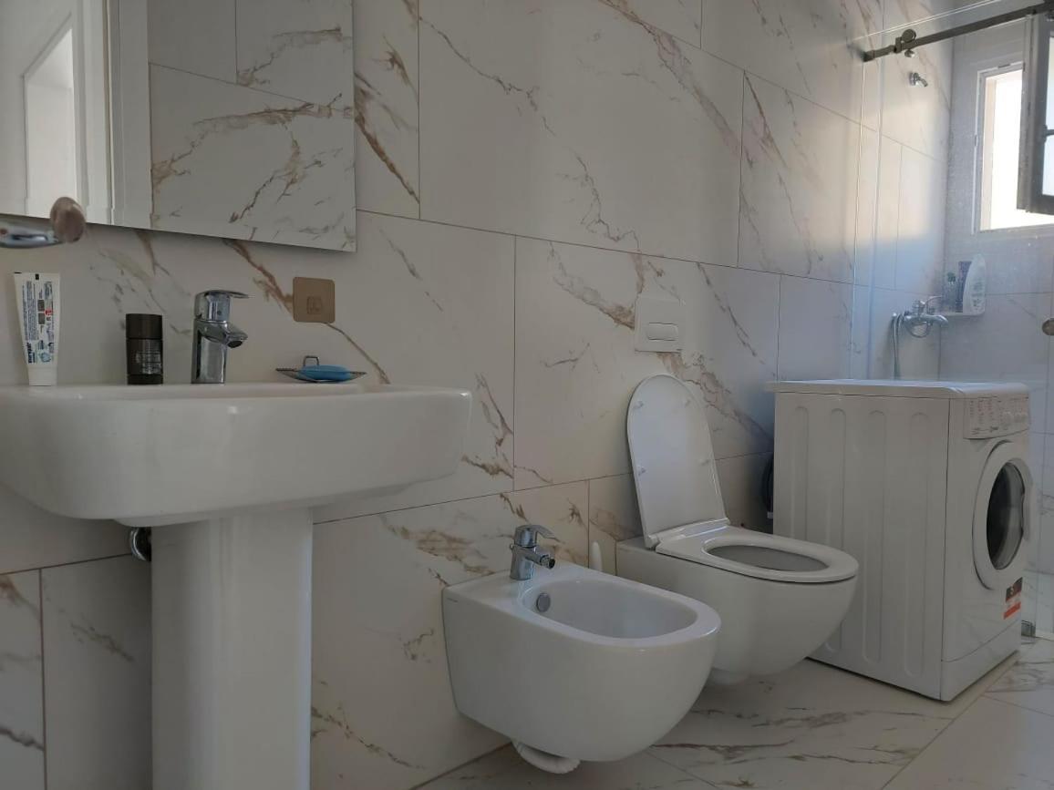 Vlorë Edan Apartments מראה חיצוני תמונה